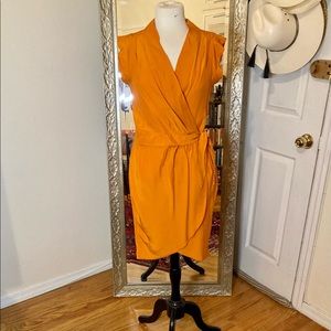 Amanda Uprichard 💯 silk orange crossover size S